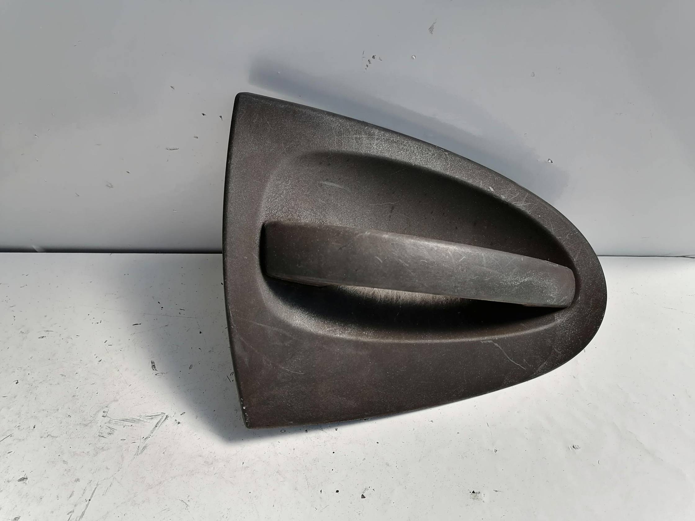 Maniglia porta ant. dx.